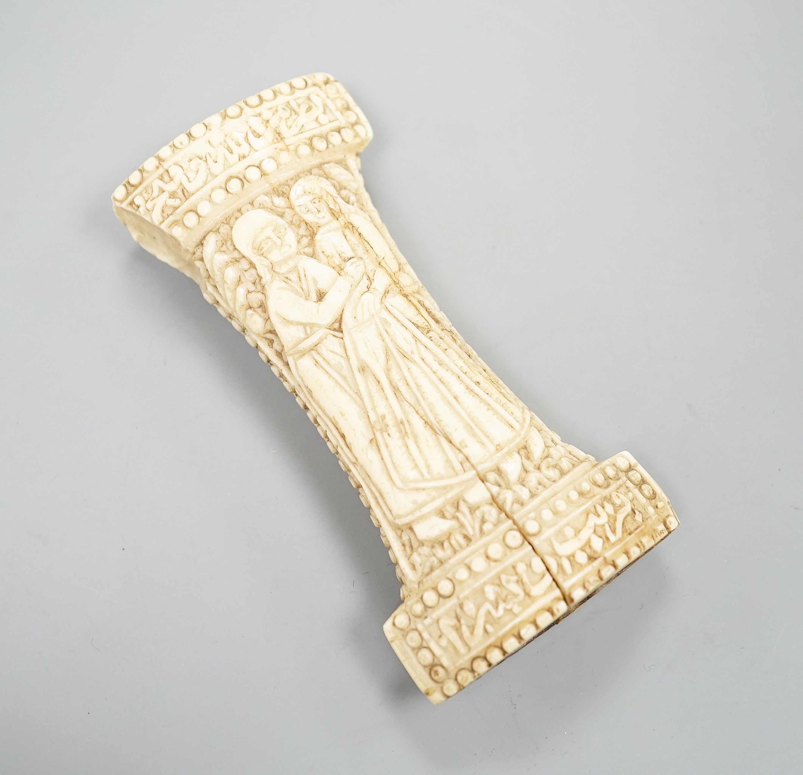A 19th century walrus Ivory Persian dagger handle, 11.7cm